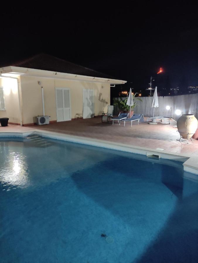 Holiday Flower Villa Panoramica Sul Golfo Di Catania Misterbianco Εξωτερικό φωτογραφία